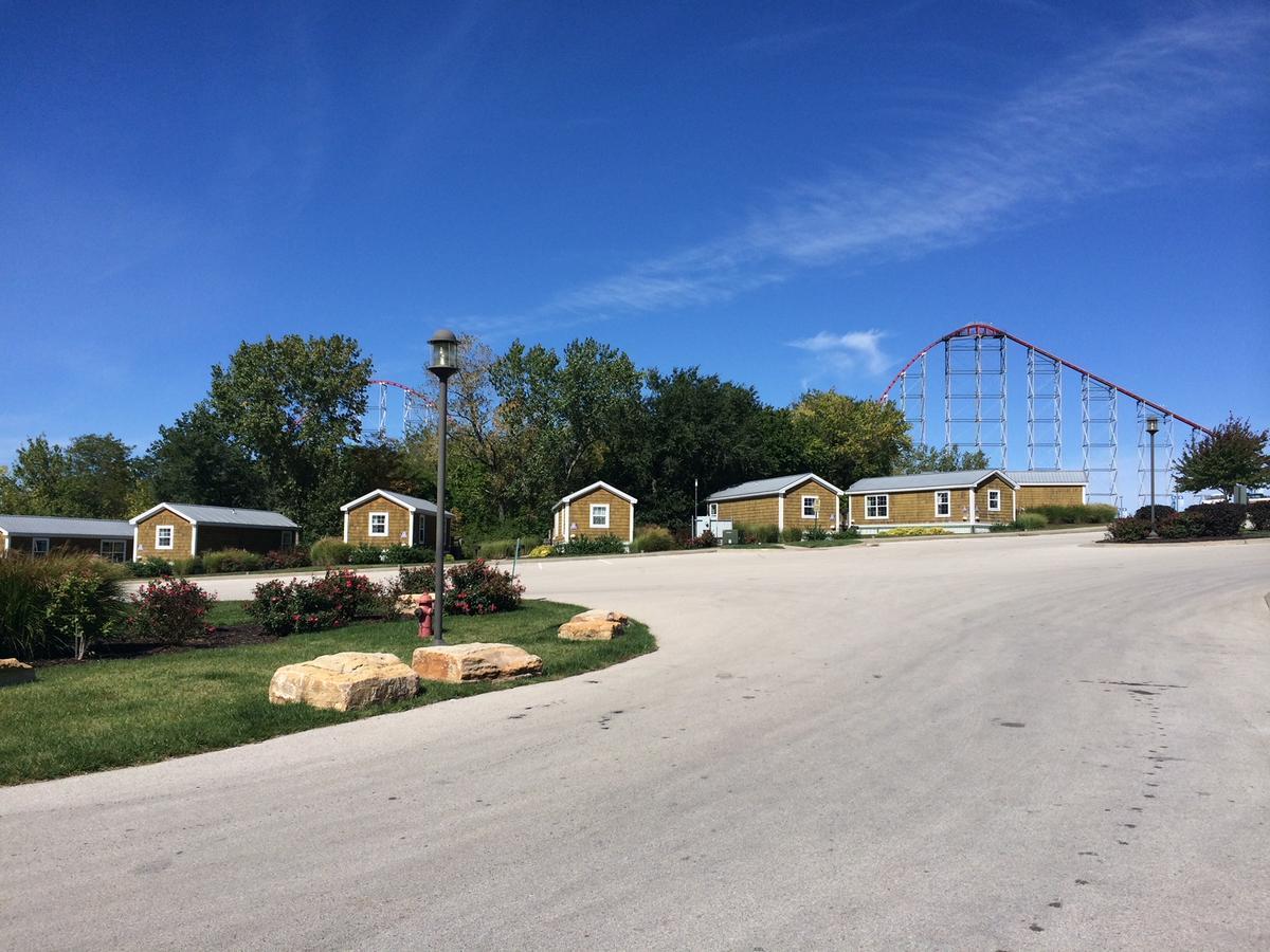 Worlds Of Fun Village カンザスシティ エクステリア 写真